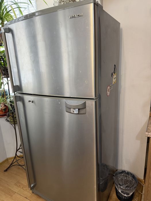Продам холодильник Хитачи