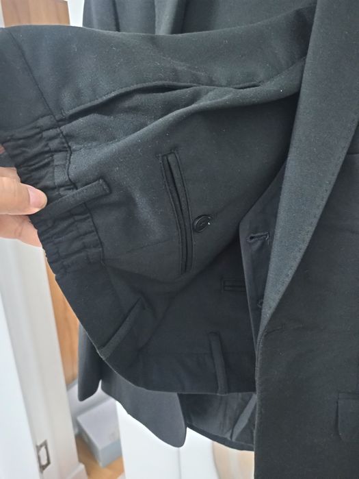 Мужской костюм продам