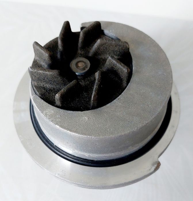 Pompa de apa Opel Vectra, Zafira, Astra, Tigra, Calibra, Corsa.