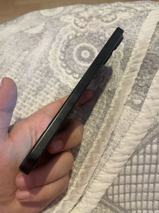 Vand iPhone 15 Plus