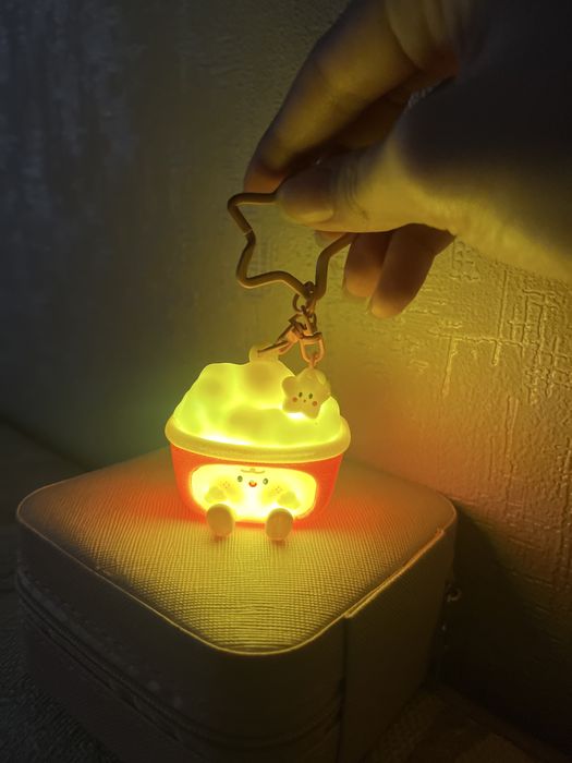 Продаю брелочки/фигурки