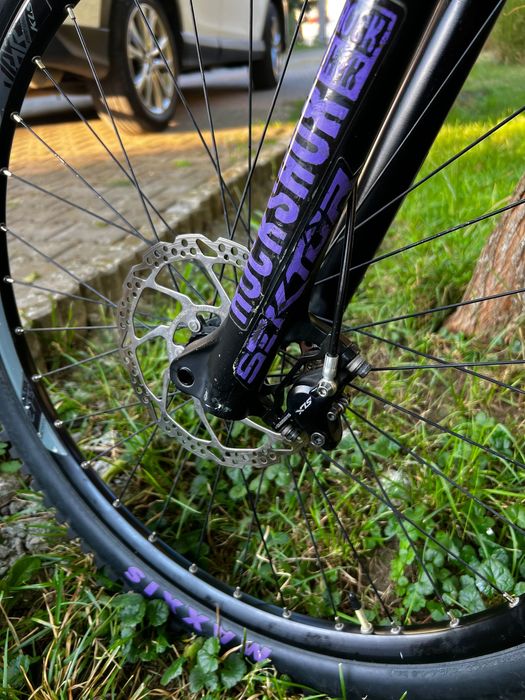 Bicicleta full suspention Kellys Thorx 10 2023 M