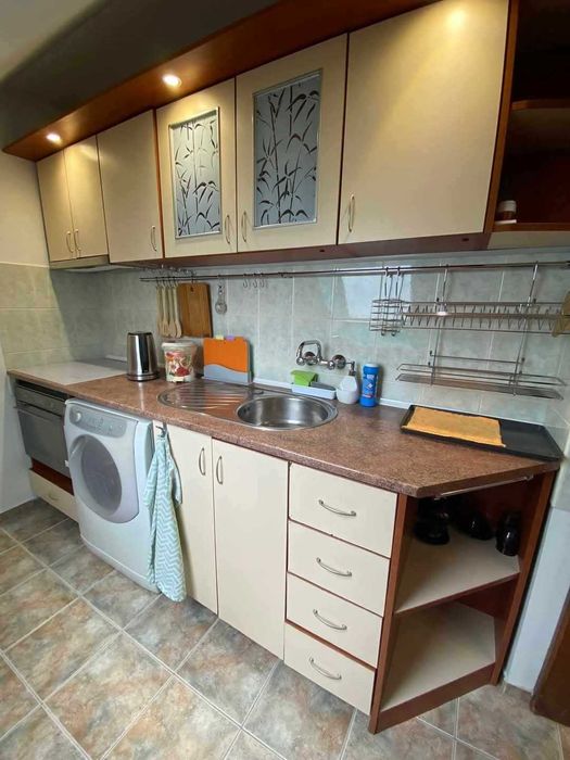 Дава се под наем Многостаен апартамент в Бургас, Лазур - 100 кв.м за 561 € - Снимка #7