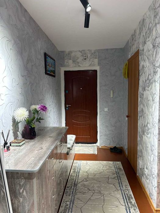 Продам 2-х комнатную квартиру