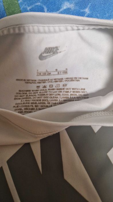 Nike комплект за момчета 6-7години