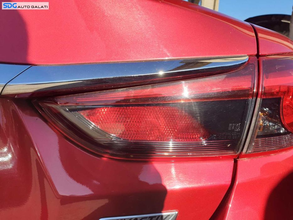 Tripla Stop Lampa Dreapta de pe Capota Portbagaj Mazda 6 III GJ Sedan Berlina Non FL 2013 - 2018 [C9582]