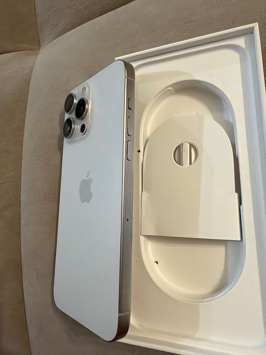 Vand Telefon IPhone 15 Pro Max 512 gb white