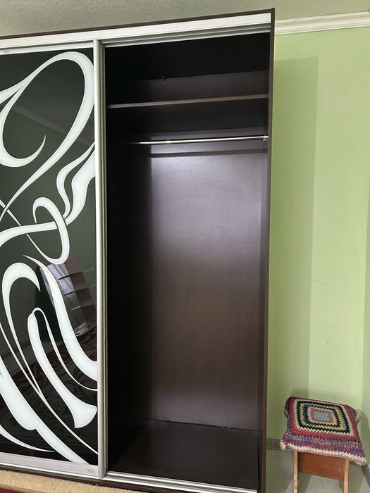 Продается шкаф-купе