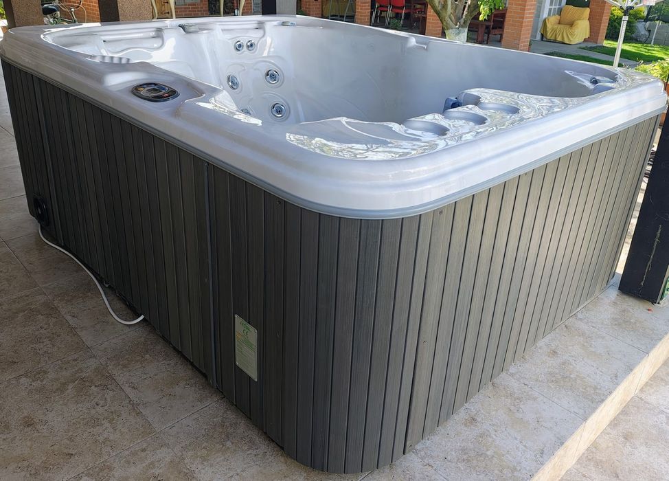 Jacuzii Cal Spas 3 locuri