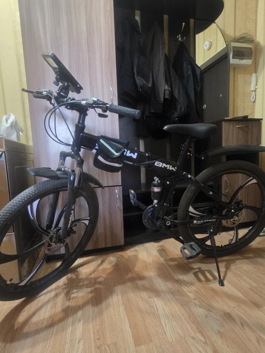 Продам велик с термо сумкой