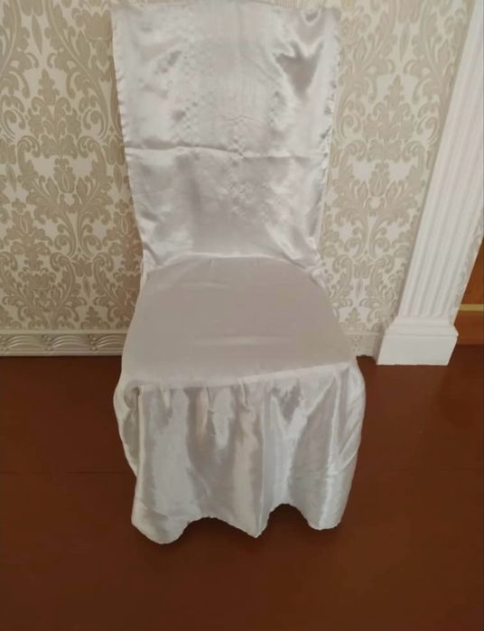 Чехлы для стульев с бантиками разных видов