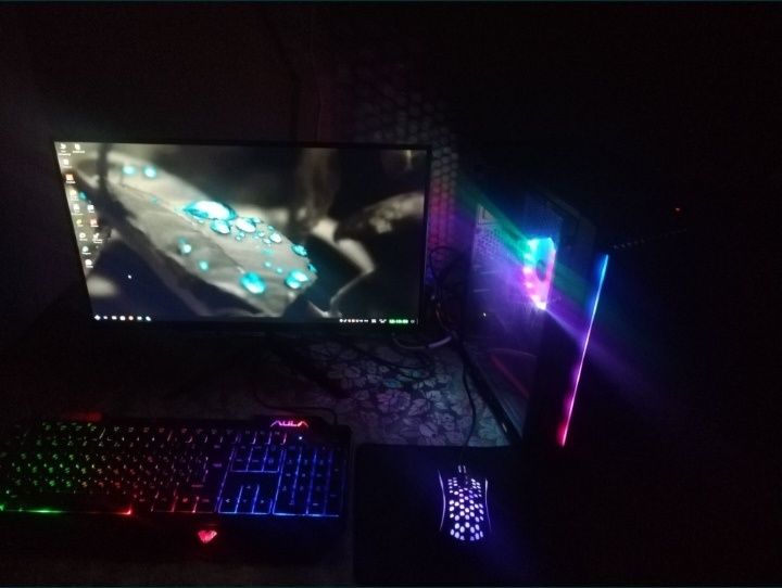 Komputer, sotiladi yo obmen karobka dokument hammasi joyida