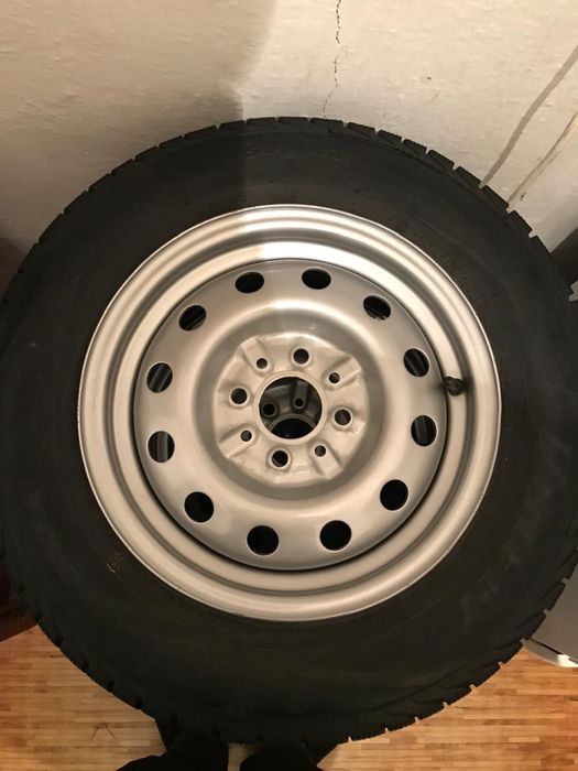 Viatti 175/70 r13 зимний  покрышка без шипов