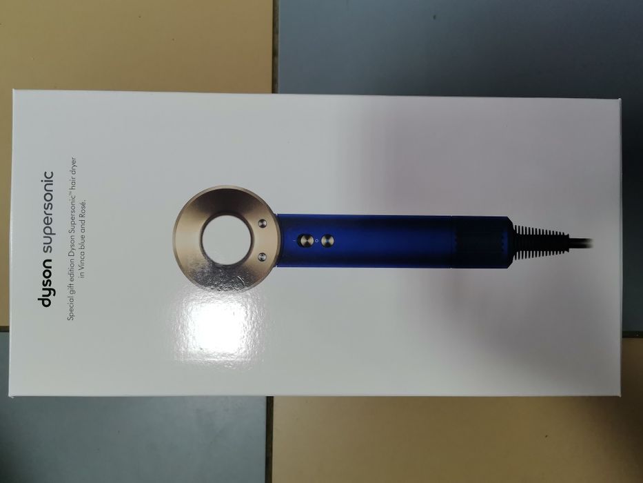 Dyson supersonic