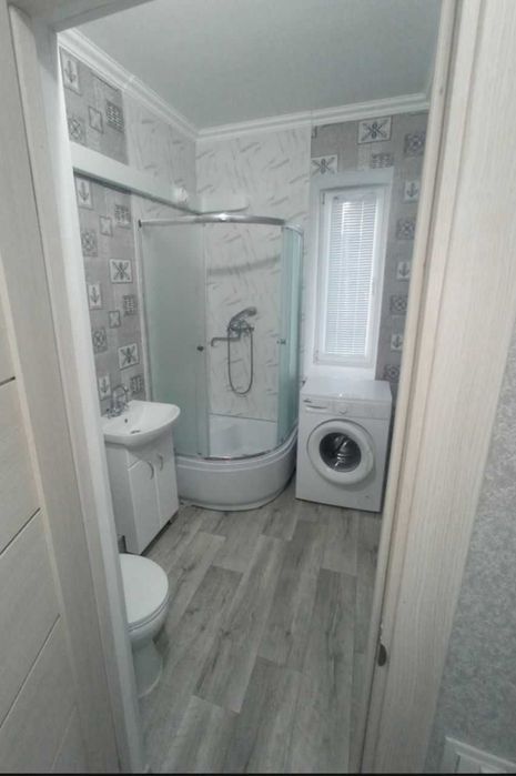 Дава се под наем Едностаен апартамент в София, Горубляне - 30 кв.м за 300 € - Снимка #2