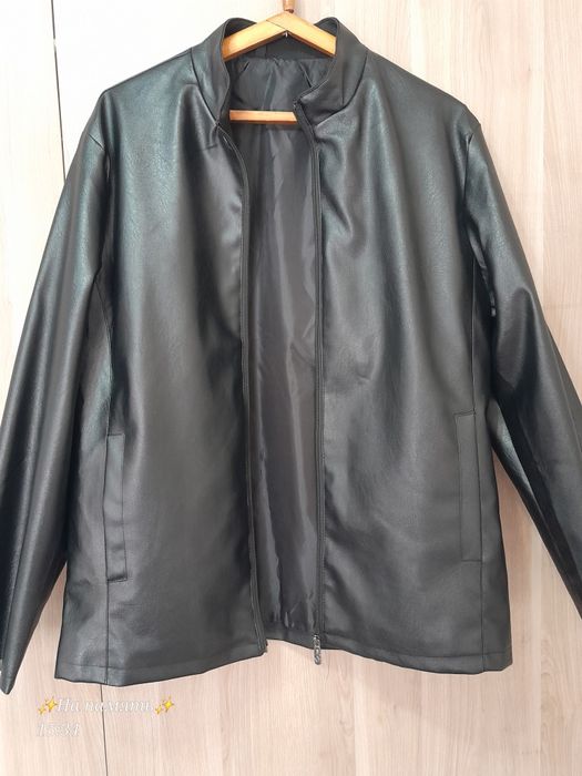 Продам НОВУЮ куртку