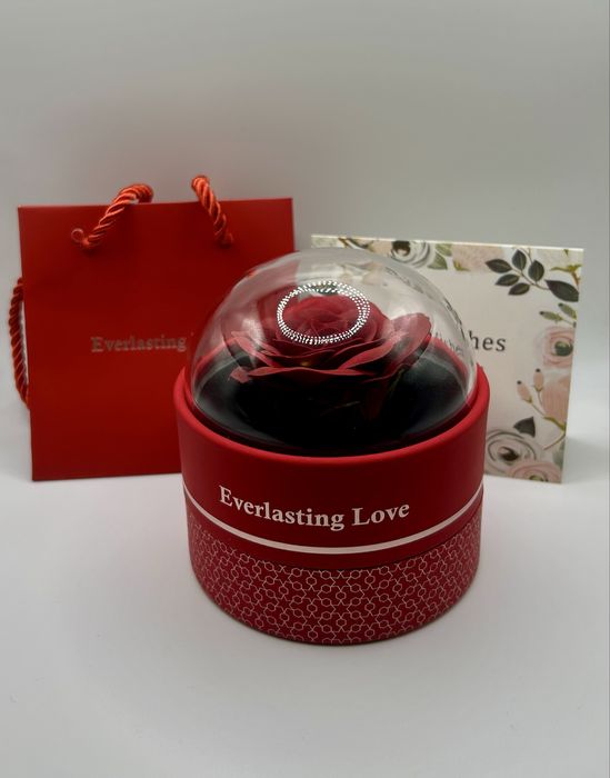 Кутия за бижута с вечна роза,подходящ подарък за 8-ми Март!