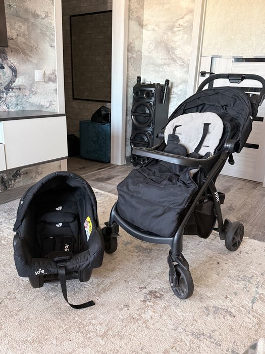 Продам коляску с автолюлькой