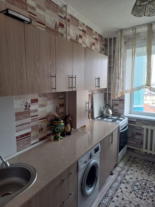 Продам квартиру р-н Жансая
