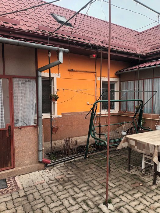 Casă de vânzare in Brașov Stupini cu teren de 1891mp.Proprietar.