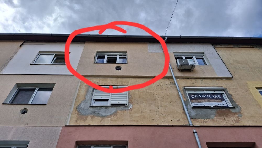 Garsoniera de vanzare