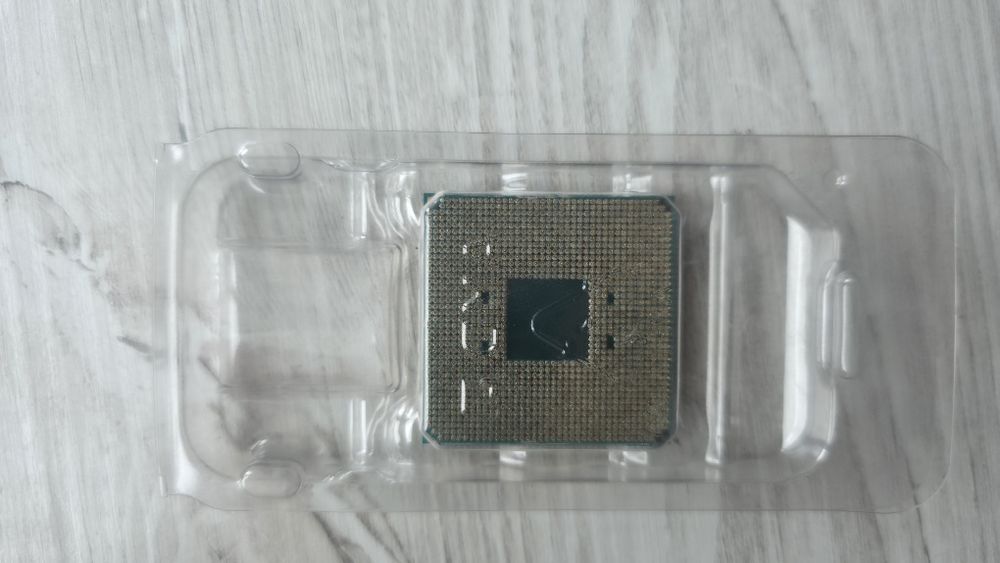 Ryzen 5 2600 procesor