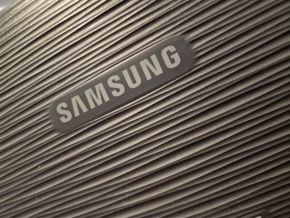 Samsung Odyssey 220W 11A