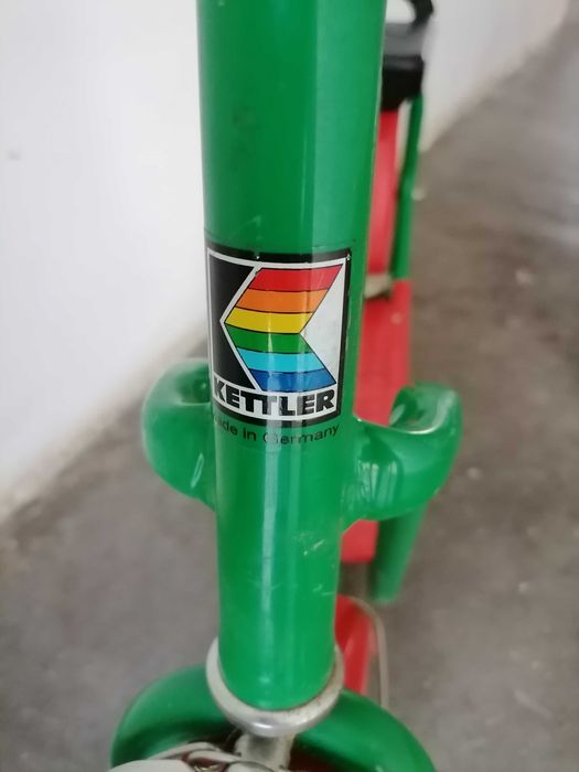Trotineta Ketler model retro, din anii '90