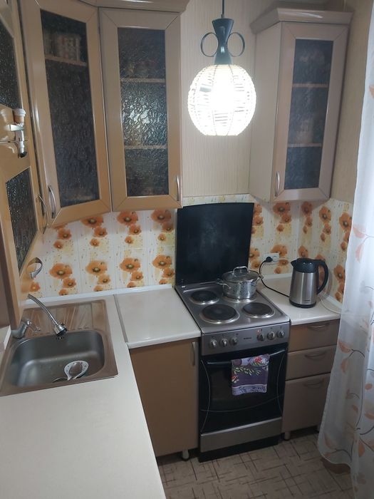 Кухонный гарнитур б/у