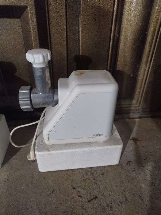 Насос ва мясорубка