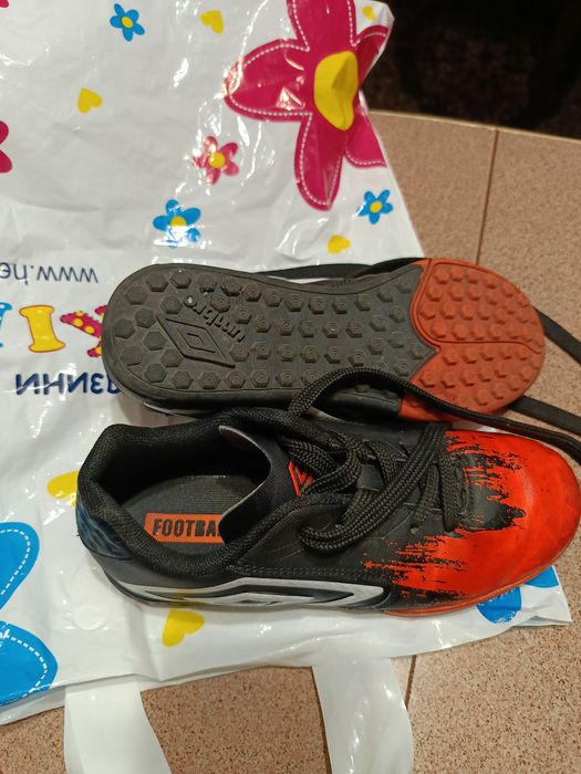 Бутонки маратонки