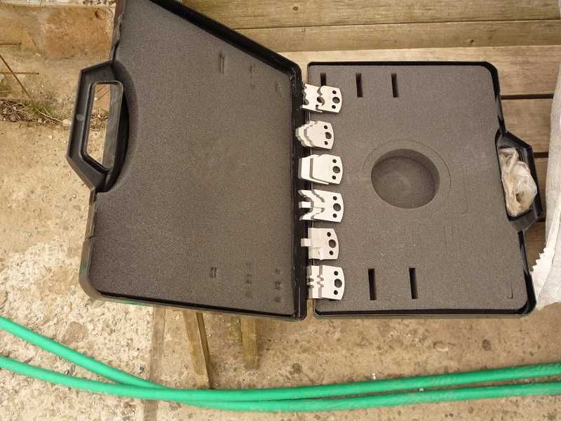 Set profesional de freze si burghie pentru caneluri cepuit lemn