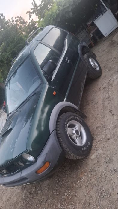 Nissan Terrano 2 scurt