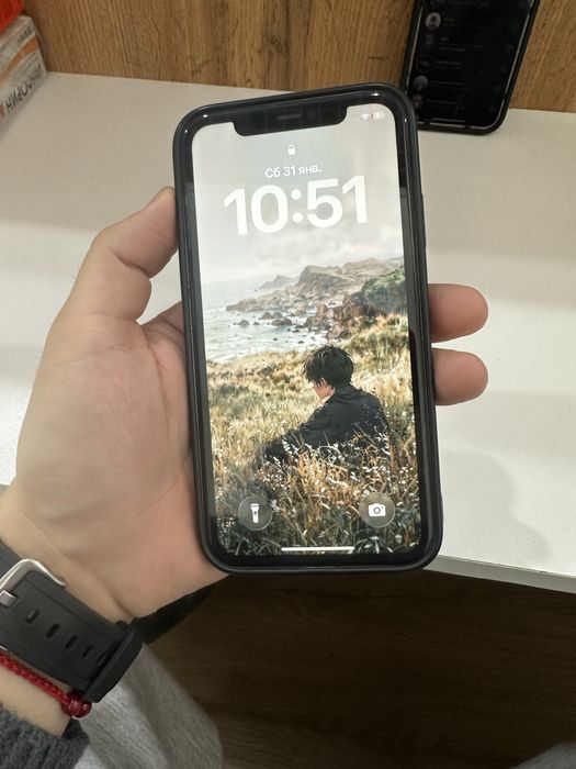 Продам iphone 11