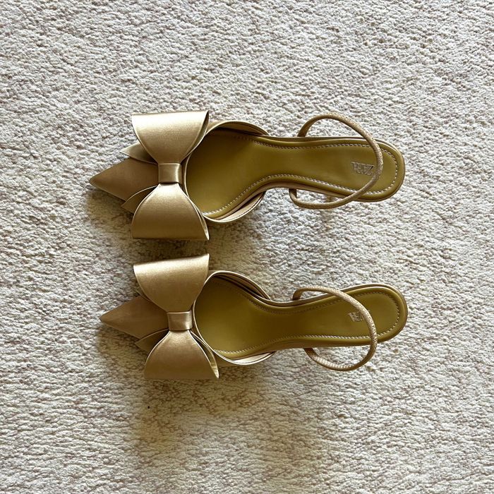 ZARA босоножки/туфли оливковые оригинальные,  37 размер