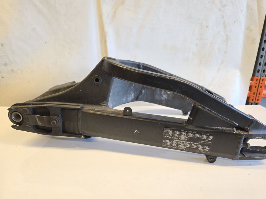 Bascula roata spate Kawasaki ZX6R 2007 2008