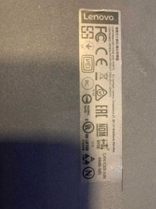 Lenovo ideaPad 320 intel i5 GeForce 2GB