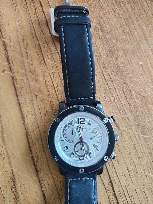 Ceas Lotus multifunctional