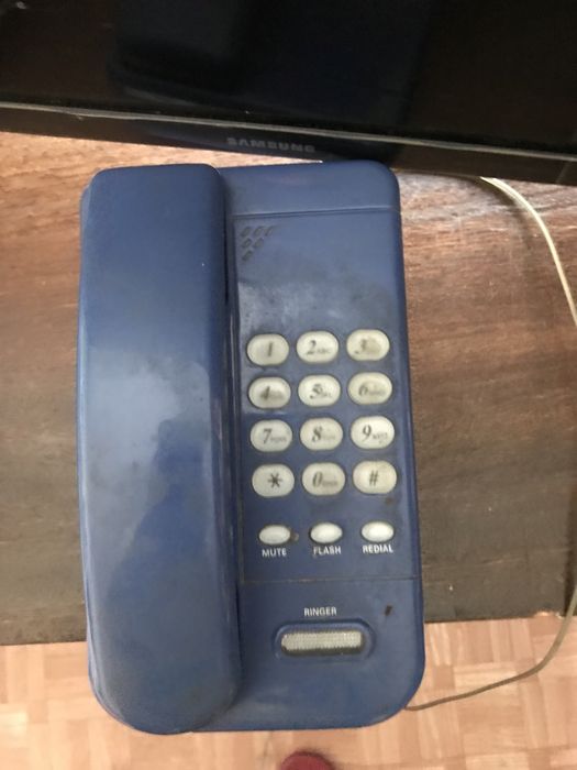 Телефоны можно дома, в офис, стационарные