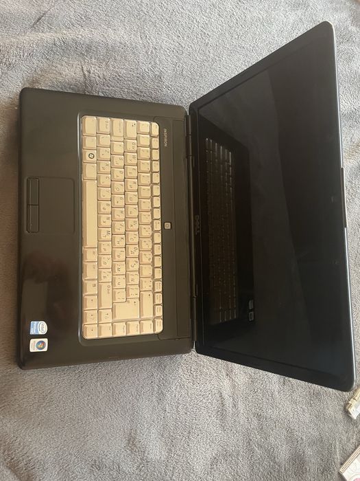 Dell Inspiron лаптоп за части