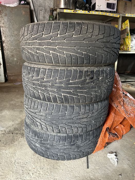 Продаю покрышку в хорем состоянии