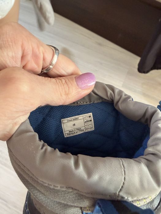 Продам комбинезон Reima