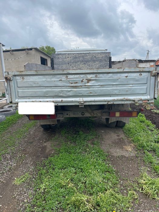 Продаю Газель 2006 г. бортовой 3.2 метра