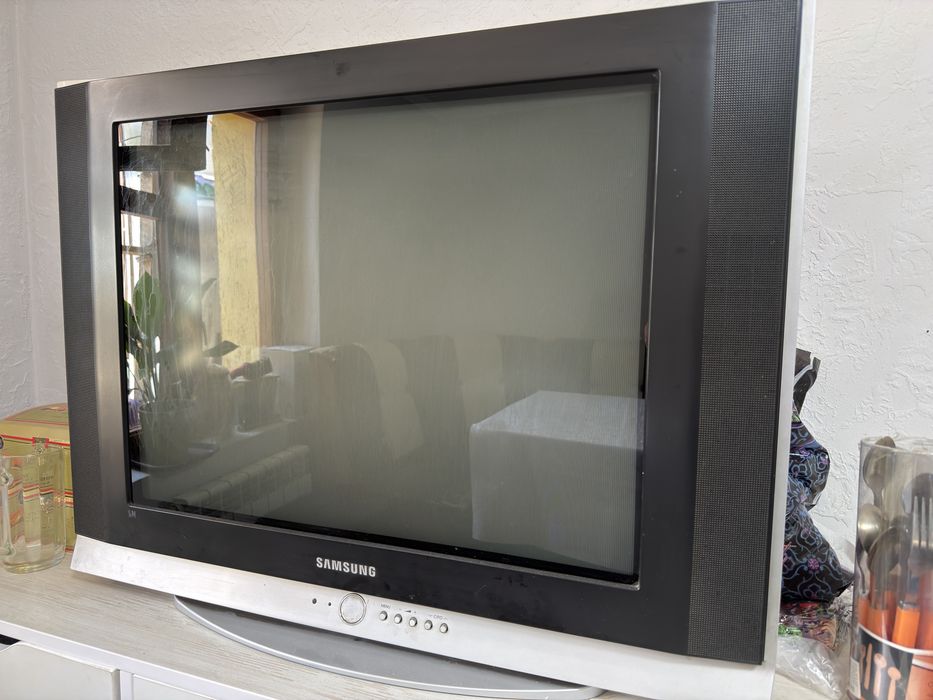 Телевизор Samsung