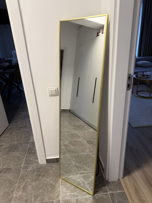 Oglinda de podea Aurie Verticala,Dreptunghiulara