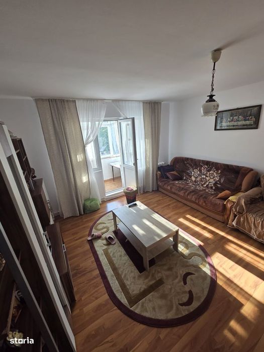 Etaj 3 - Alexandru - Zimbru - Apartament 3 camere - model spatios