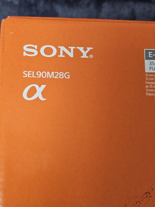 Obiectiv  Sony FE 90mm F/2,8 Macro G Oss