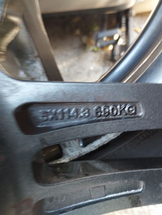 Джанти с гумите 18"