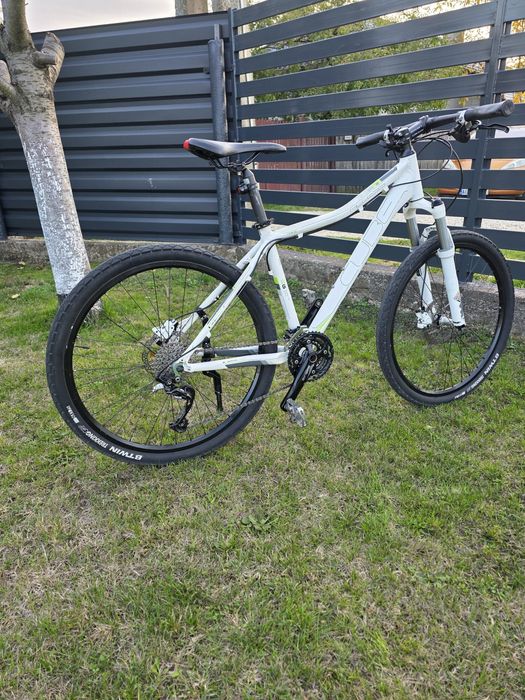 MTB Cube Access 26ER