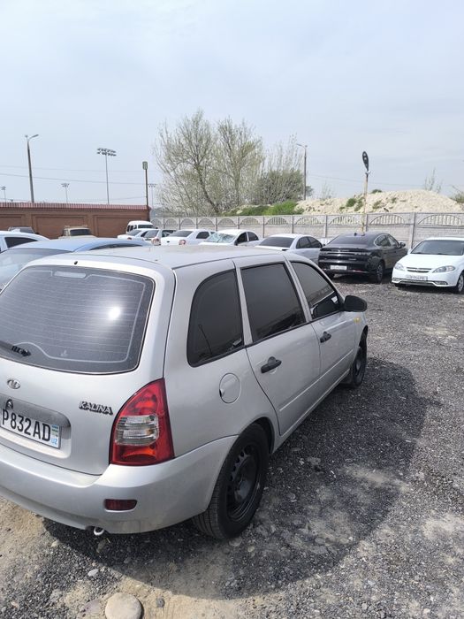 Lada kalina universal. Kanditsaner.